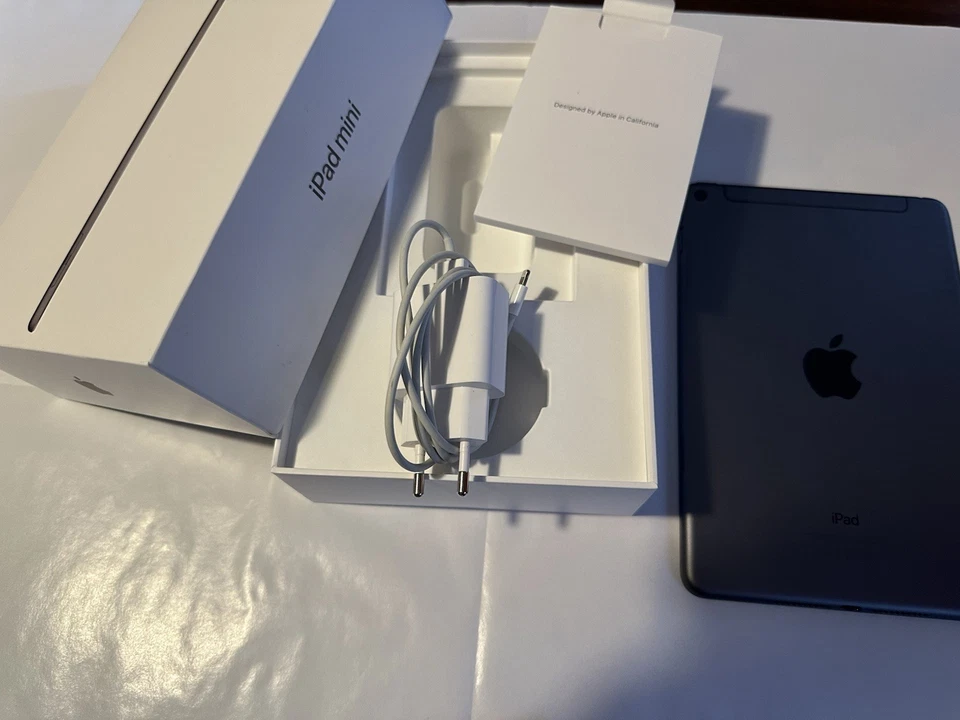 Apple iPad mini (5th generation) · 64GB · Cellular, foto 4 di 5