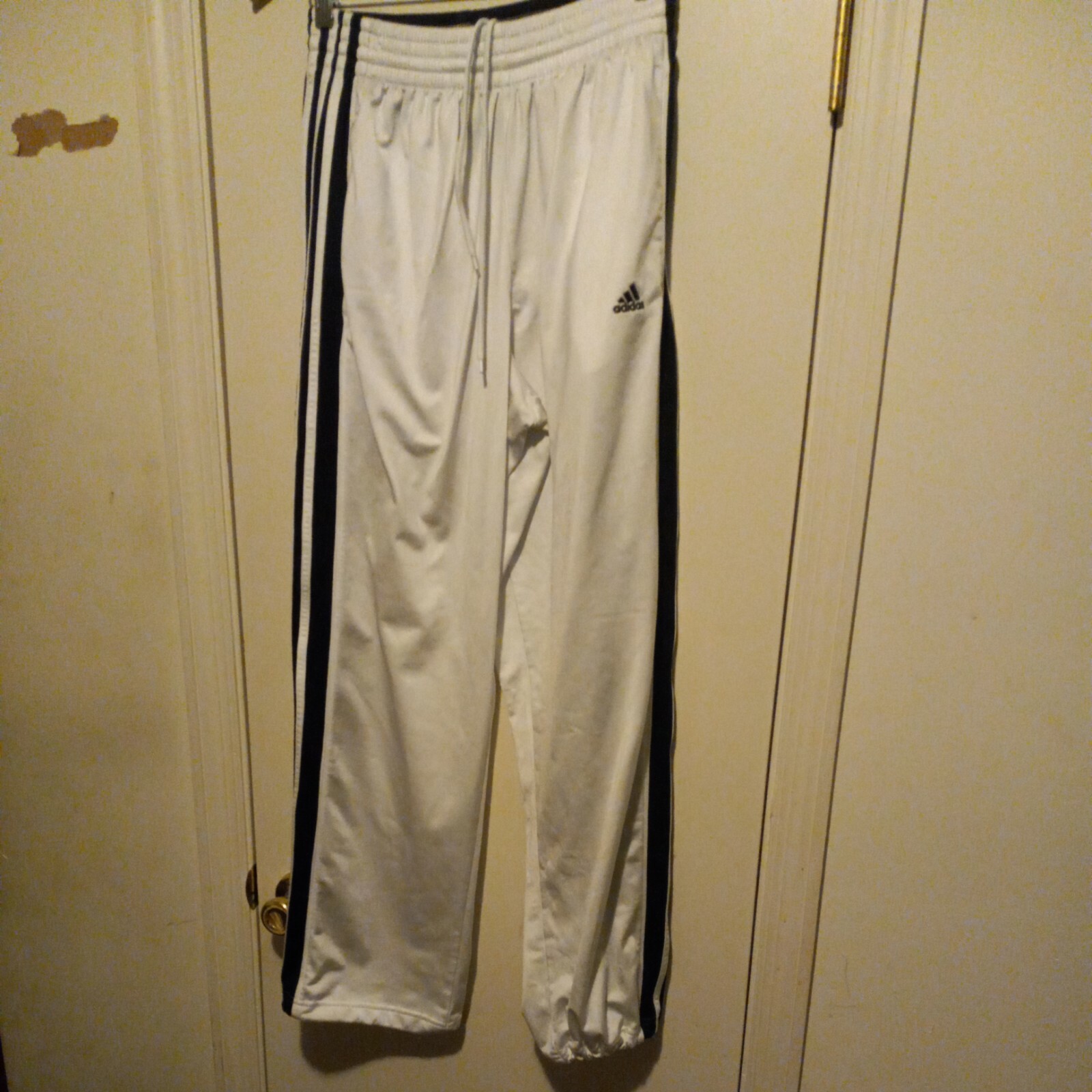 adidas men's medium joggers with adjustable leg for active wear-image
