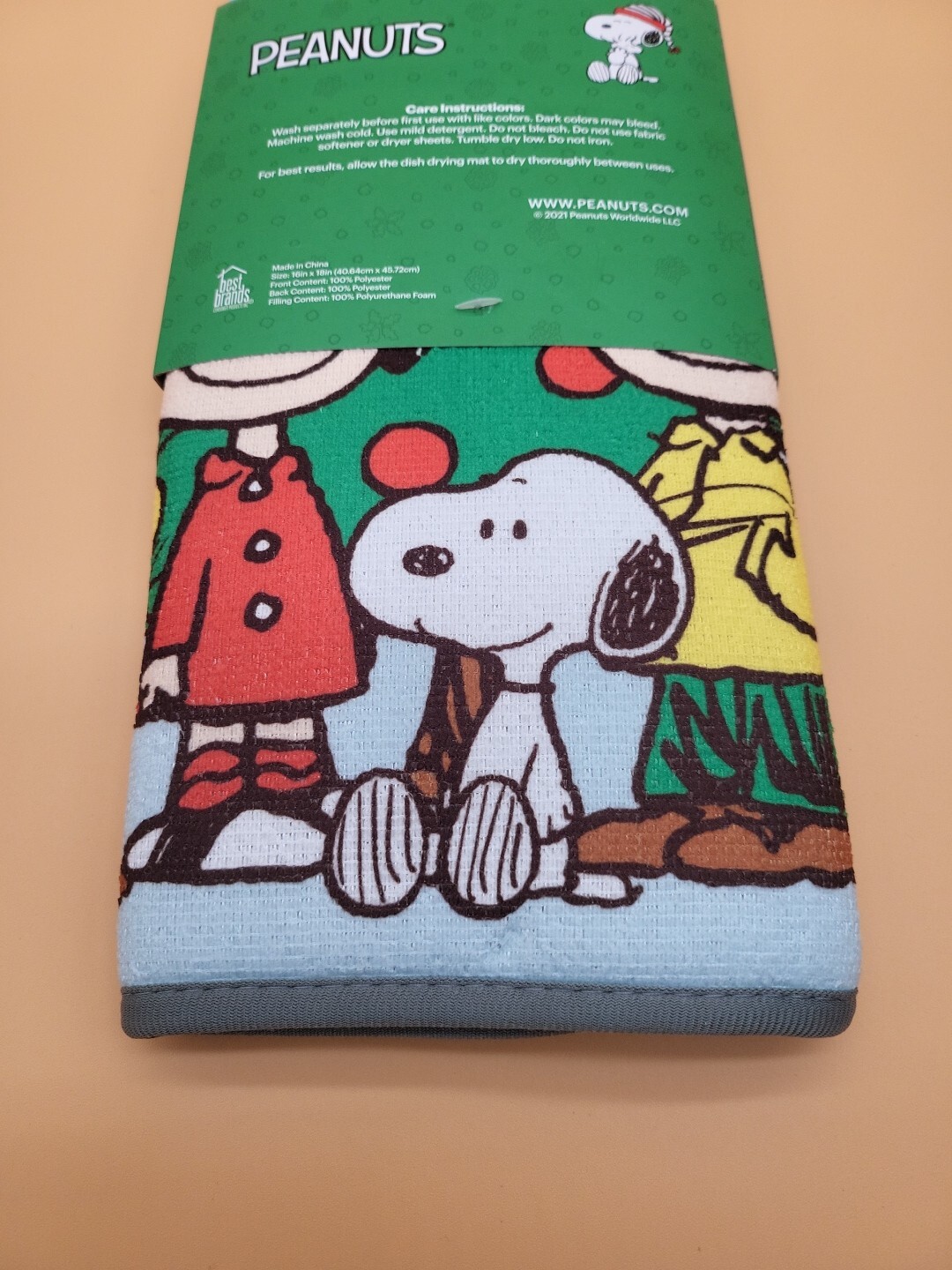 New Best Brands Peanuts Snoopy & Gang Christmas 2021 Dish Drying Mat