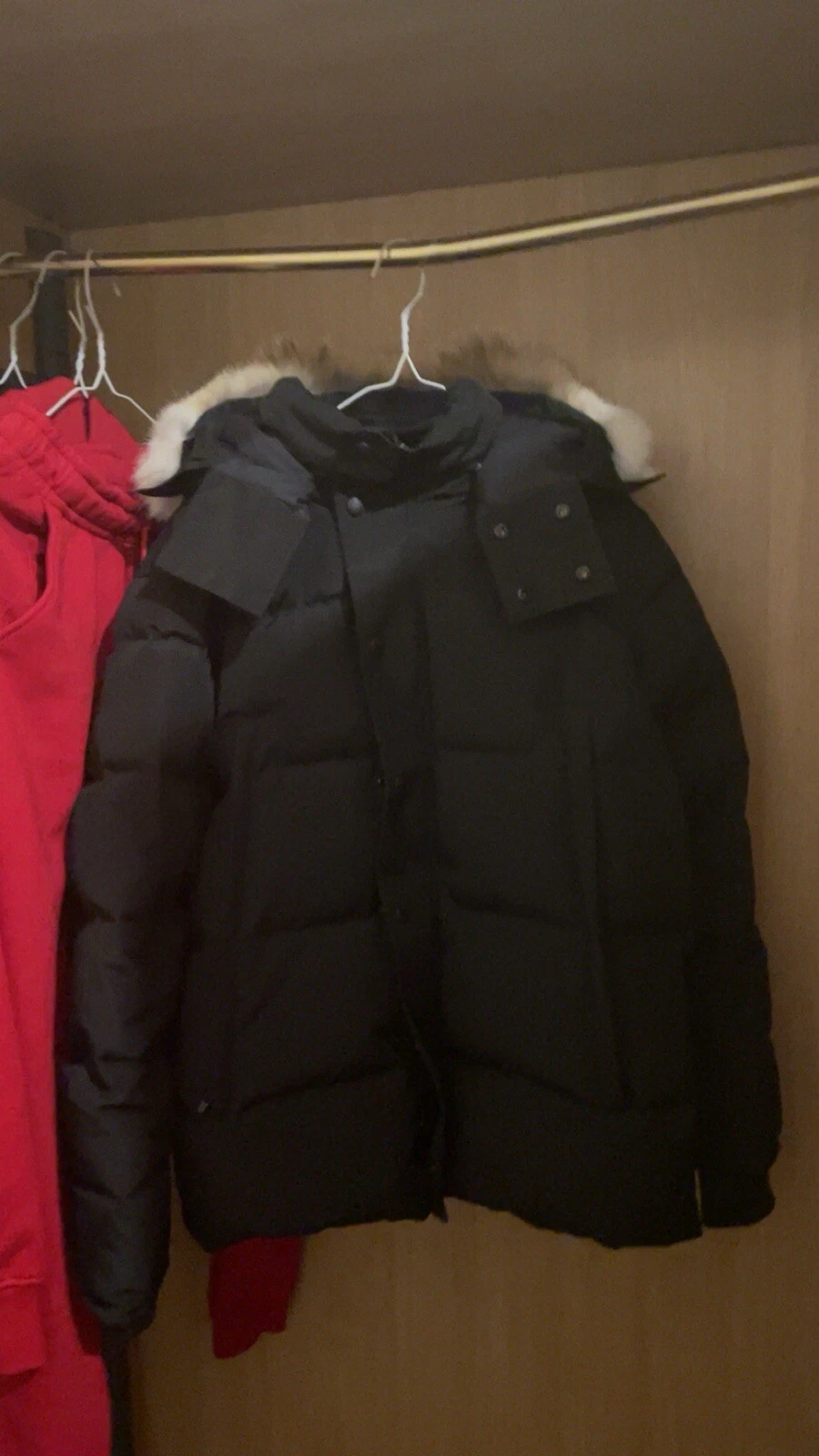 canada goose wyndham parka