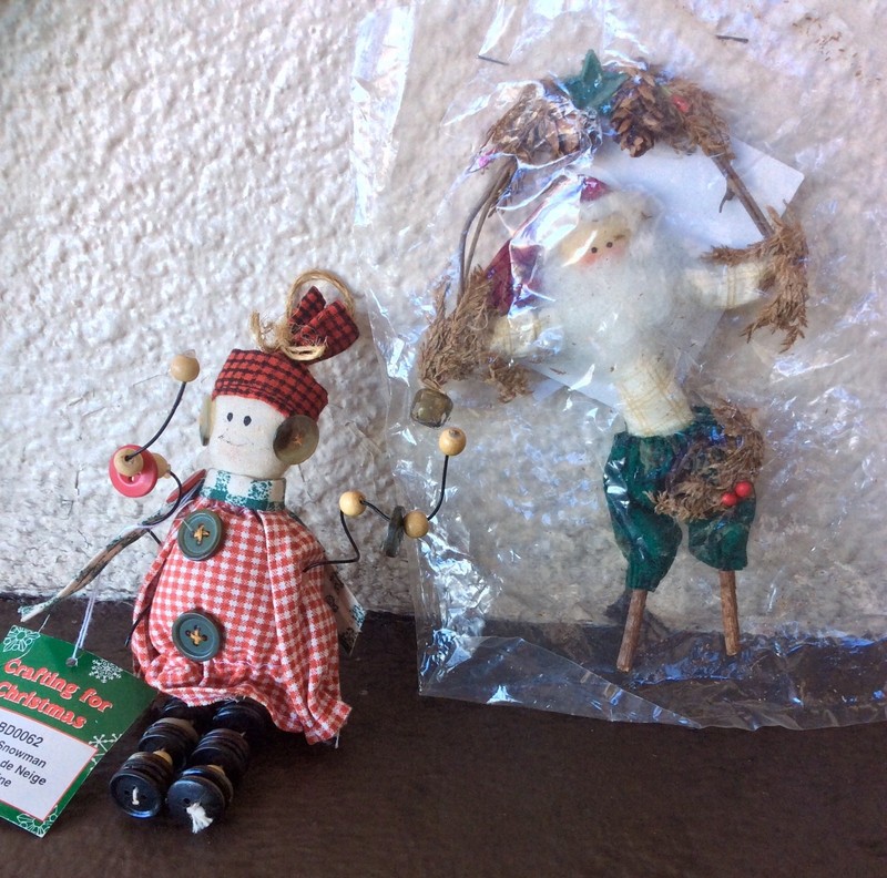 Vtg Primitive Country Set of 2 Button Snowman & Santa CHRISTMAS Ornaments MIB