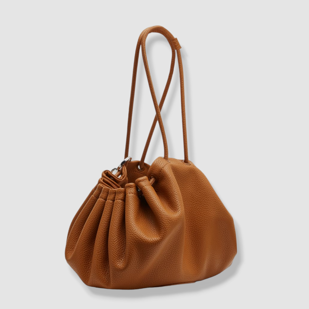 バッグ SIMON MILLER REVER SCRUNCH BAG Simon Miller Women's Scrunch Bag in Natural Simon Miller