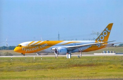 302324/ Foto   BOEING 787 Dreamliner   FLYSCOOT.COM   9V-OFI