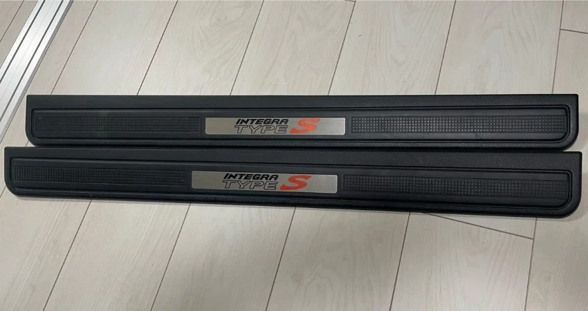 OEM Honda Integra Type-S Kouki RHD Door Guard Sills Rare JDM DC5 Acura RSX USDM - Image 3 of 4