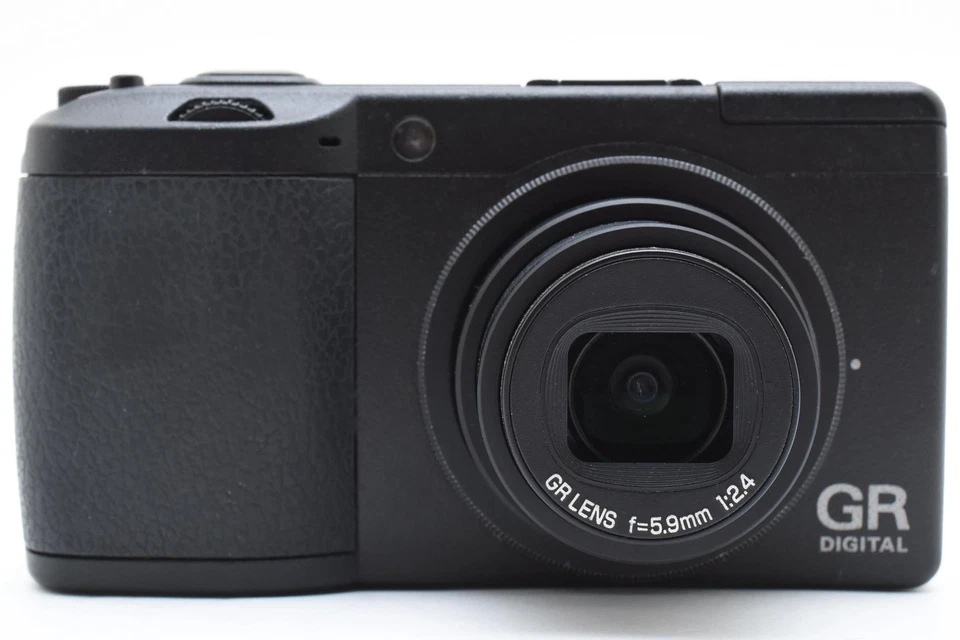 Cámara compacta Ricoh GR Digital II 2 774 disparos [COMO NUEVA con cargador] negra de JAPÓN Foto 2 de 4