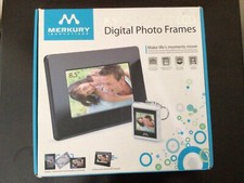 Marcos de fotos digitales LCD Merkury Innovations 8,5
