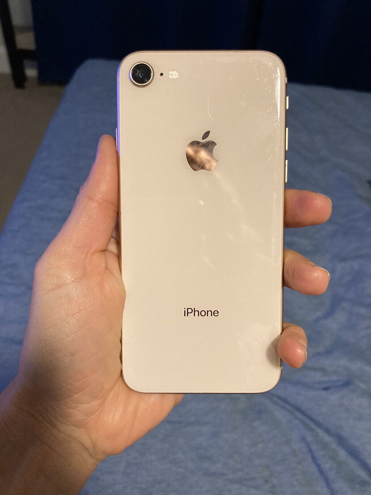 Apple iPhone 8 - 64GB - Rose Gold (Unlocked)