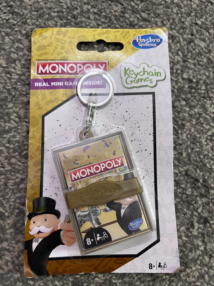 hasbro keyring games pocket mini size monopoly  cluedo operation travel - Image 2 of 4