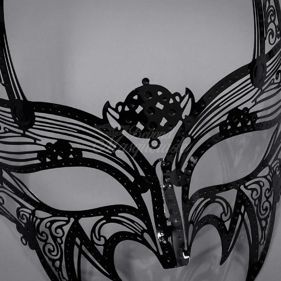 Wolf Inspired Costume Light Metal Cosplay Masquerade Mask [Black] - Image 4 of 4