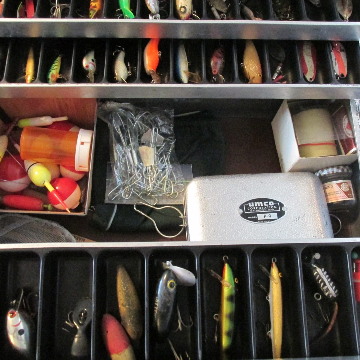 Vintage UMCO 1000 U Tackle Boxes Loaded Full Of Vintage Lures