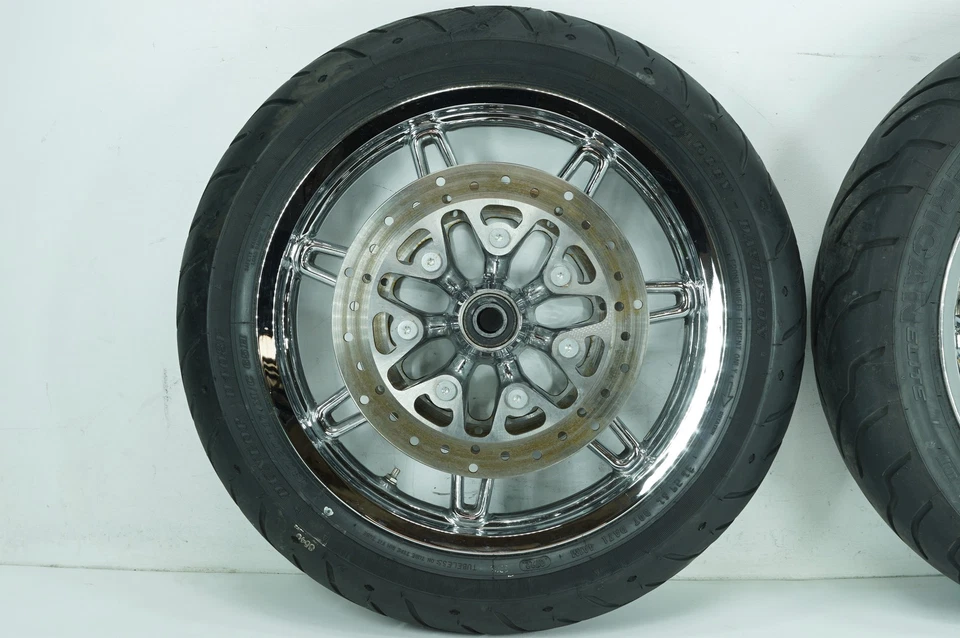 Harley Touring SE 2013 Electra Ultra CVO OEM llanta delantera y trasera 17" 16" Foto 2 de 4