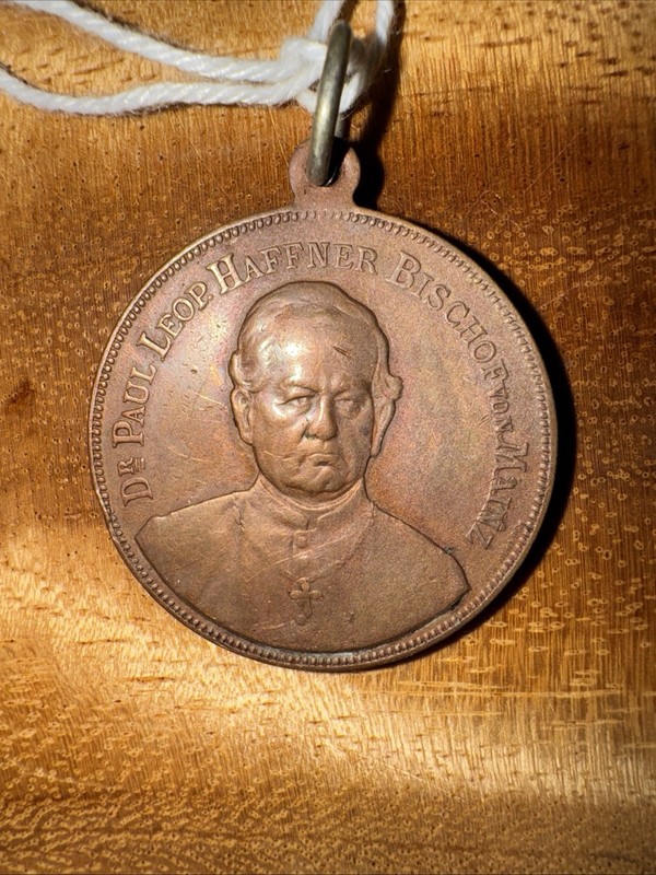 Bischof Paul Leopold Haffner Mainz 1886 - Ø 3,5 cm bronze metal Collectible