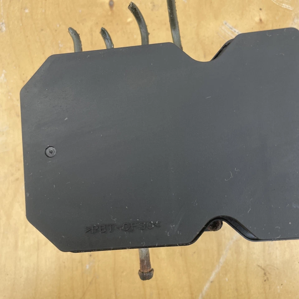 Модуль антиблокировочного тормозного насоса в сборе 2004-2006 NISSAN QUEST SL S ABS OEM - Изображение 2 из 4