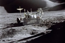 JAMES IRWIN BY LUNAR ROVER HADLEY APENNINE APOLLO 15 1971 4X6 PHOTO