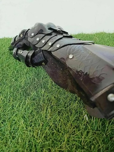 Medieval Black Gauntlet Pair Accents Knight Crusader Steel Gauntlet Gloves Armor - Picture 6 of 6