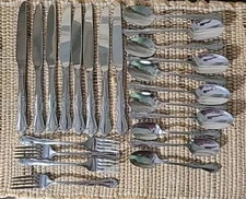 23 Pc Oneida 18/0 Flower Rose Silverware Flatware Knives Spoons Forks Lot