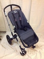 Bugaboo Cameleon 3 Base Unit & Carry Cot-aluminium/dark Grey (ex Display)- 44u1k Bugaboo Cameleon 3 Base Unit & Carry Cot-aluminium/dark Grey (ex Display)- 44u1k