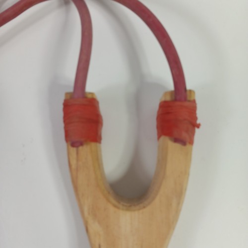 Solid Wood Slingshot Rubber Band Leather pouch Wood Classic Toys - Picture 2 of 8