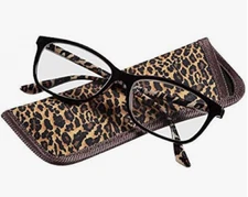 Foster Grant Reading Glasses with Soft Case Tara Brown 2.00 NEW!
