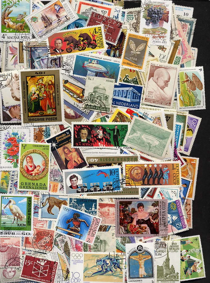 250 Worldwide Stamps - All Different! Mixture of Large, Medium and Small Stamps. - Image 3 of 4