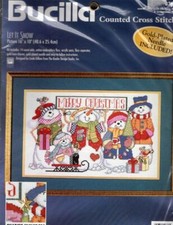 NIP BUCILLA LET IT SNOW SNOWMAN FAMILY MERRY CHRISTMAS CROSS STITCH KIT  8369