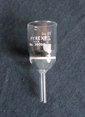 Pyrex 30mL Glass Coarse Frit Buchner Filter Funnel 30mm Disc, Damaged ...