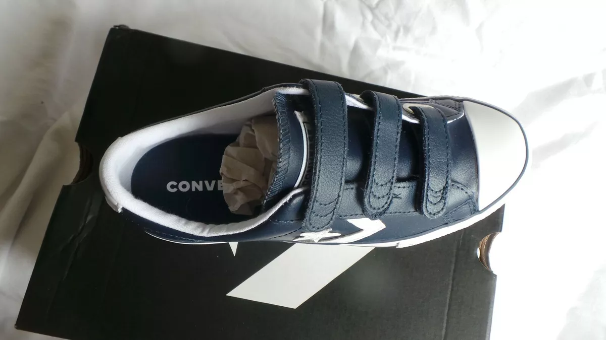 BRAND NEW in box Converse Star Player Navy Leather 3V Ox trainers