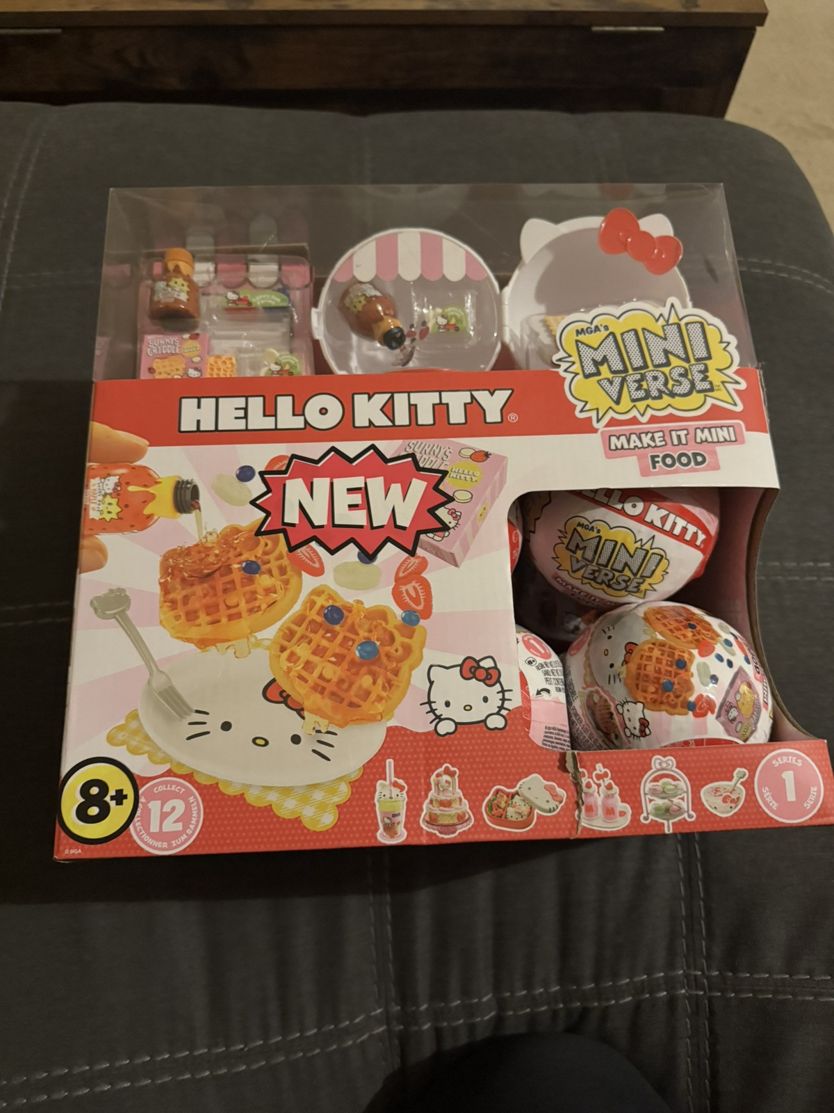 Mini Hello Kitty Capsules Miniverse Make It Mini Food Sanrio Hello