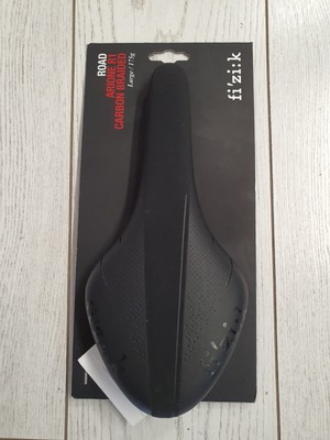 Fizik Arione R1 Carbon Braided Large 175 grams 142mm wide | eBay
