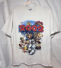 Vintage Looney Tunes Six Flags Tshirt 2002 XL Warner Brothers Bugs Bunny