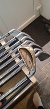 Wilson Fatshaft Iron Set 3-pw. Right Handed. Regular Shaft. Golf Pride Grip.