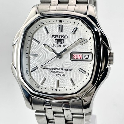 SEIKO 5 Superior Men's Wristwatch