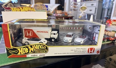 2025 Hot Wheels Premium Diorama Honda Type R & S2000 20th Anniversary Set
