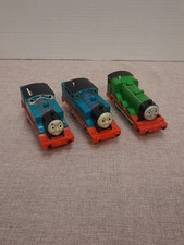 THOMAS AND FRIENDS GULLANE LIMITED THOMAS 2009 Lot of 3 Read Description