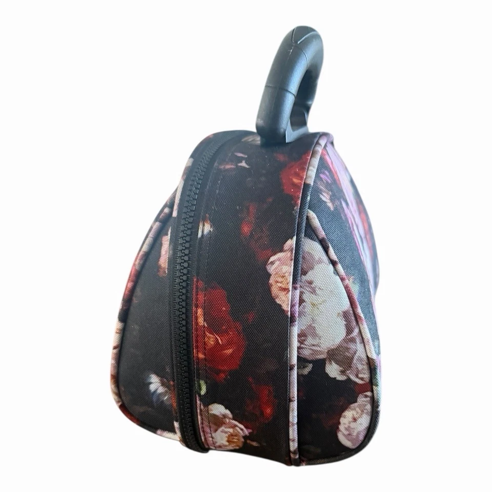 “i Wake Yo For makeup “ London Soho New York Floral Cosmetic Travel Case - Image 3 of 4