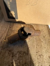 Unk 1940s? Ford? Chevrolet? 10 & 16 spline ends driveshaft ujoint u joint yoke