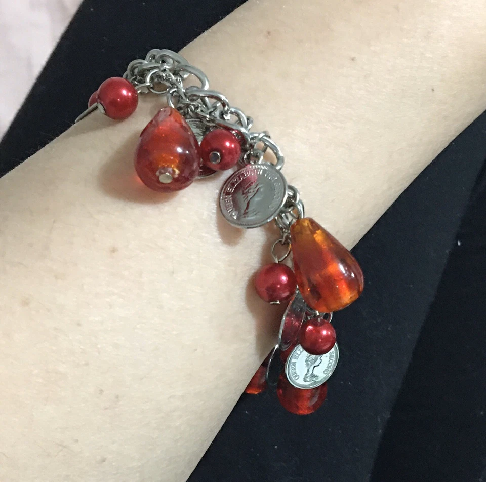 "Brazalete de monedas de acero inoxidable genuino perlas rojas y cuentas de trabajo de lámpara de vidrio de 8"" de largo" Foto 3 de 4