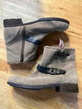 Womens size 9 Marc Fisher NEW Suede Boots