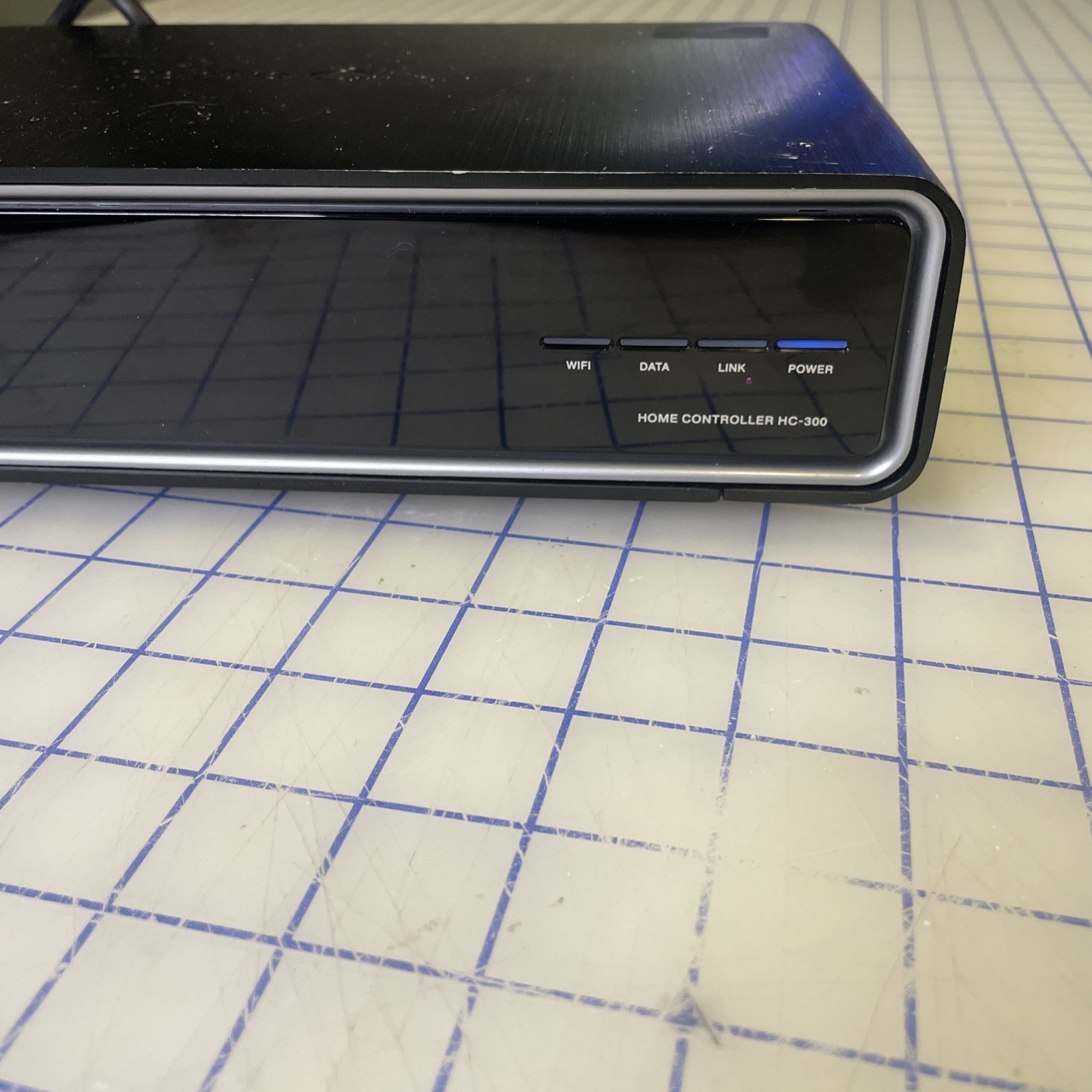 Control 4 HC-300 Home Theater Automation Controller 