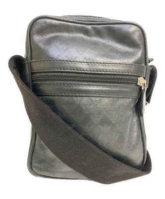EMPORIO ARMANI                    Shoulder bags black