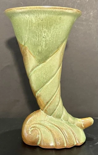 Frankoma Pottery Cornucopia Vase #56 7” Prairie Green