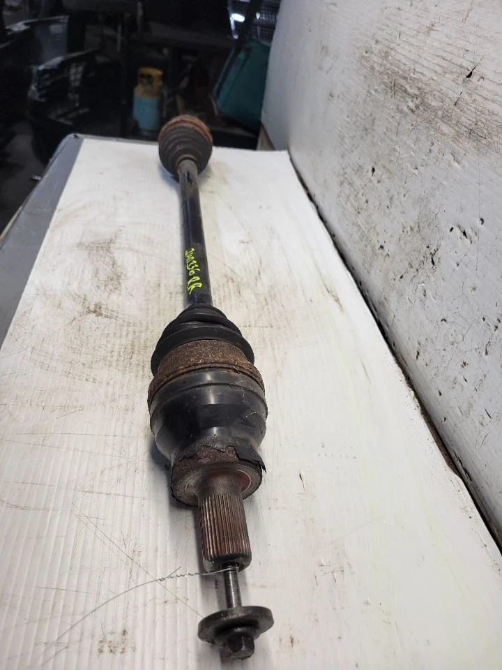 Задний полный приводной вал оси седана подходит для 02–09 VOLVO 60 SERIES 1686585 - Изображение 3 из 4