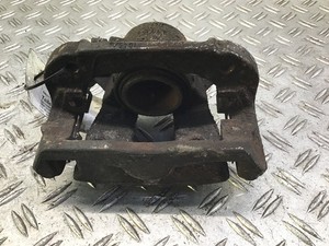 Bremssattel vorne rechtsBMW 1er (E81) 116i 90kW 122PS  N43B20A