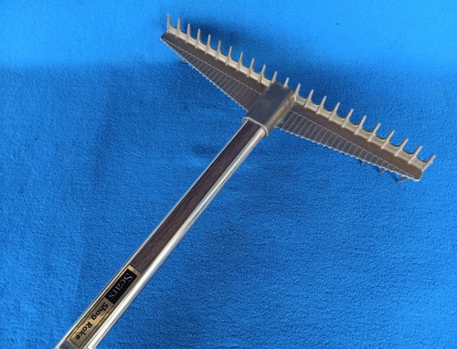 Vintage Shag Carpet Rug Rake 1960-70s Sears Grooming Tool ~ Hippie Era Deco MCM