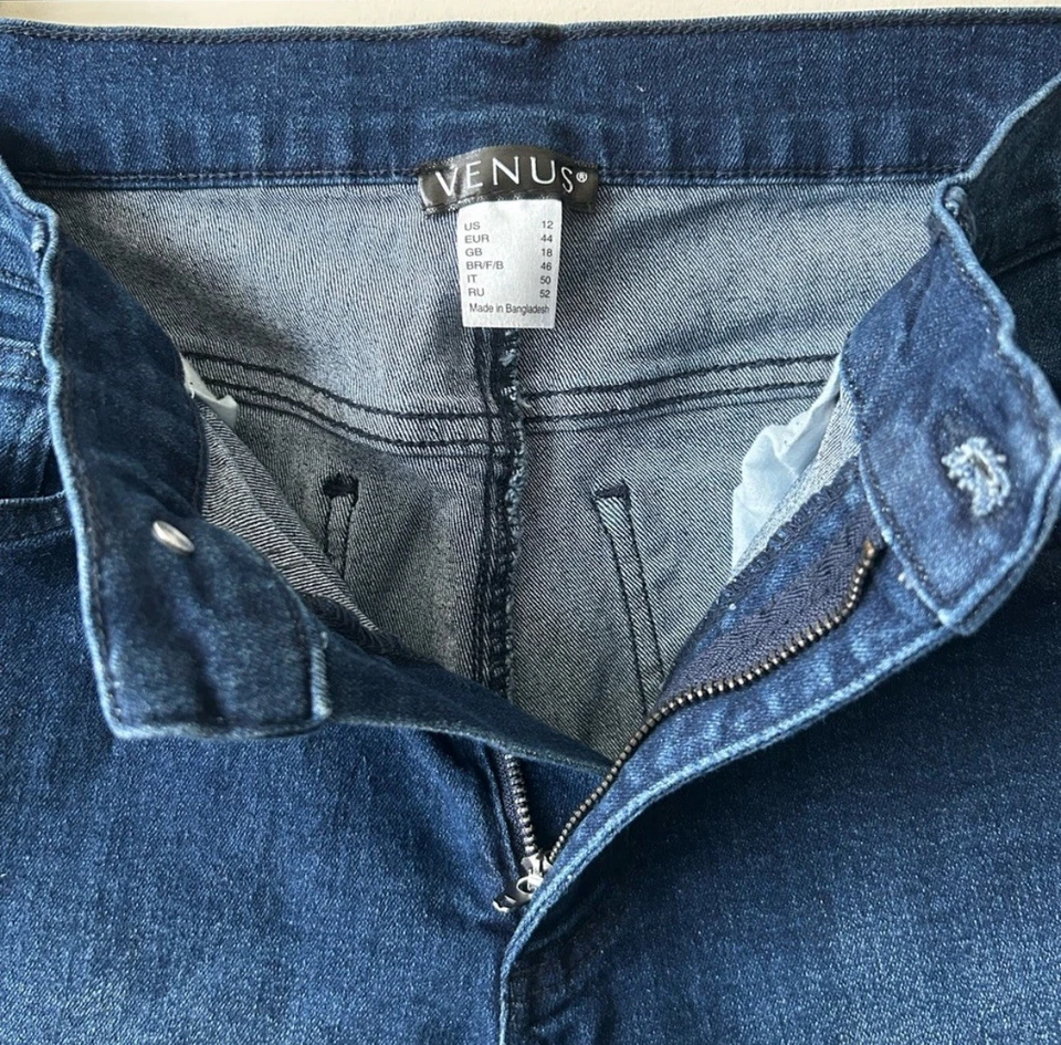 女式 Venus Capri 牛仔裤 12 码 — 第 3/4 张图片