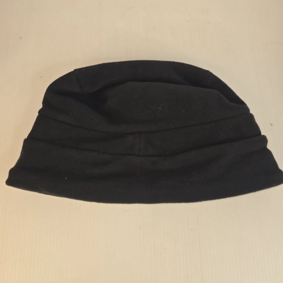 Gorra gorro Land's End negra pequeña de invierno cálida para mujer Foto 2 de 4