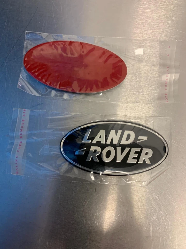 Land Rover Grille Badge - 86mm x 43mm - Black & Silver - DAG500160 - Image 4 of 4