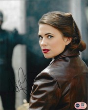 HAYLEY ATWELL CAPTAIN AMERICA SIGNED 10x8 PHOTO (ACG CERT AG18820)