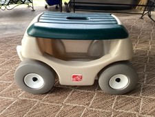 Step2 Garden Cart Rolling Garden Seat Great XMas Gift FAST SHIP