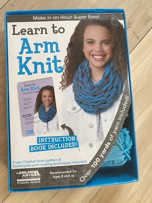 Arm Knit How Do I Make Tassels For A Scarf Learn To Arm Knit Book Yarn